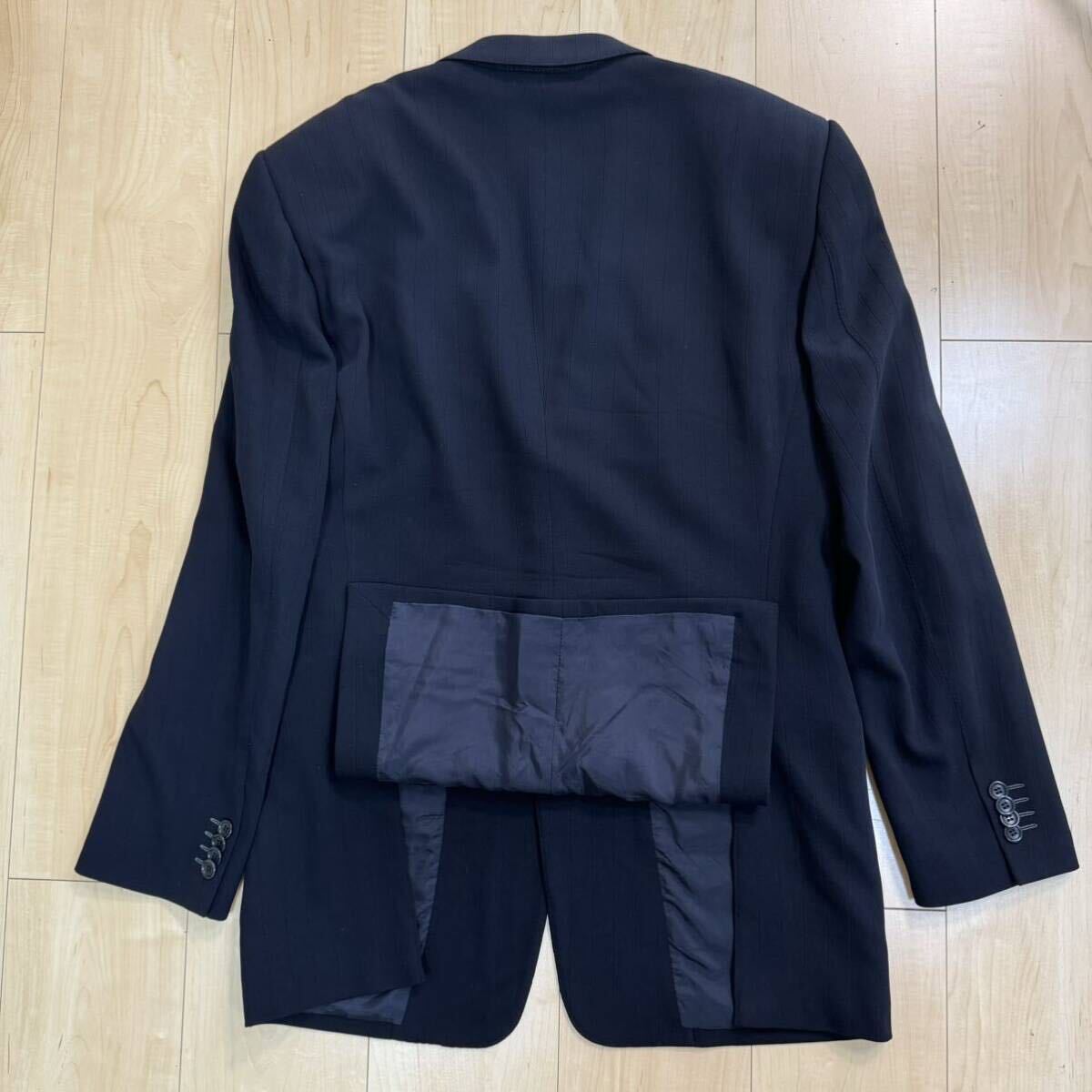 ARMANI COLLEZIONIアルマーニコレッツォーニ【イタリア紳士の風格