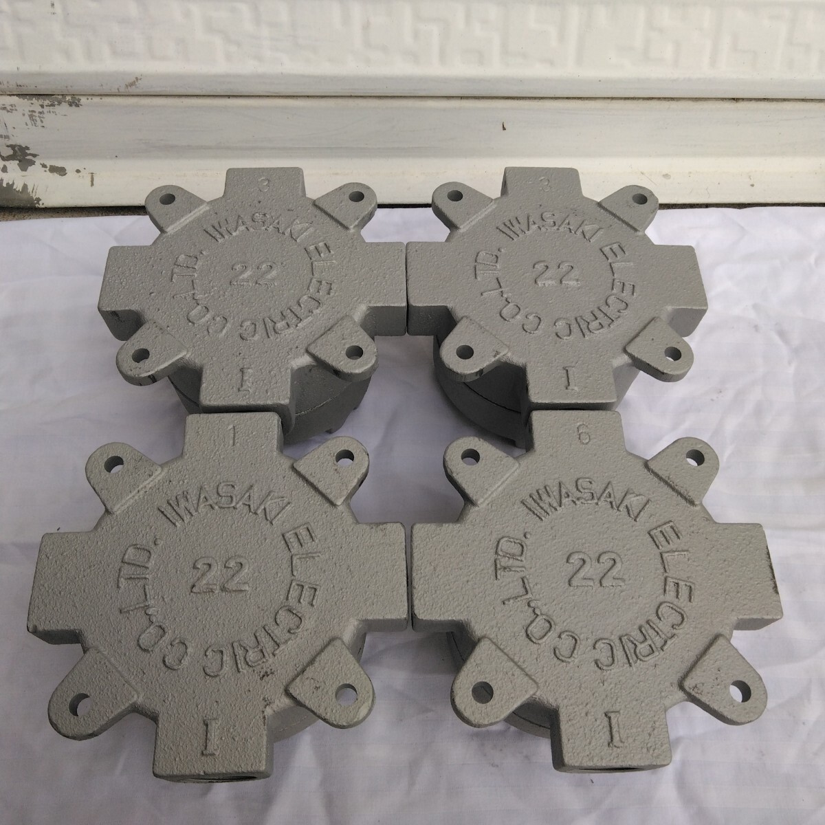 防爆ジャンクションボックス IWASAKI 岩崎電機 4個セット キャップ付き_7