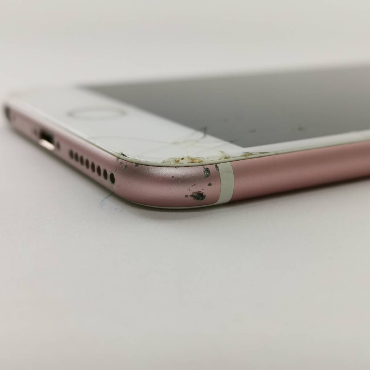 送料無料 1スタ iPhone 6s Plus 64GB MKU92J/A 画面割れ有り ドコモ