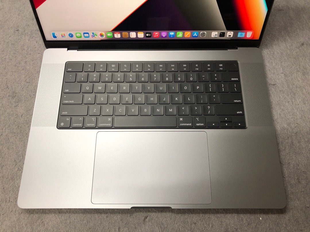 apple-macbook-pro-16inch-2021-a2485-cpu-apple-m1-max-64gb-ssd1tb