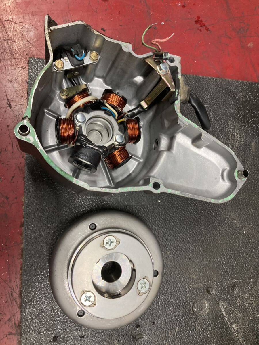 ☆リトルカブ　キャブ車　セル付き　AA01　ステーターコイル/ローター！即決！☆_1