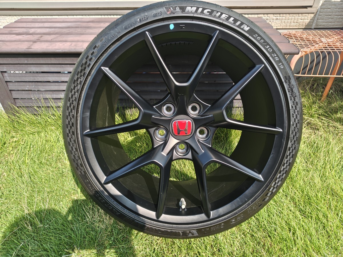 シビックタイプR FL5用純正ホイール 純正ホイールナット付 超美品 新車