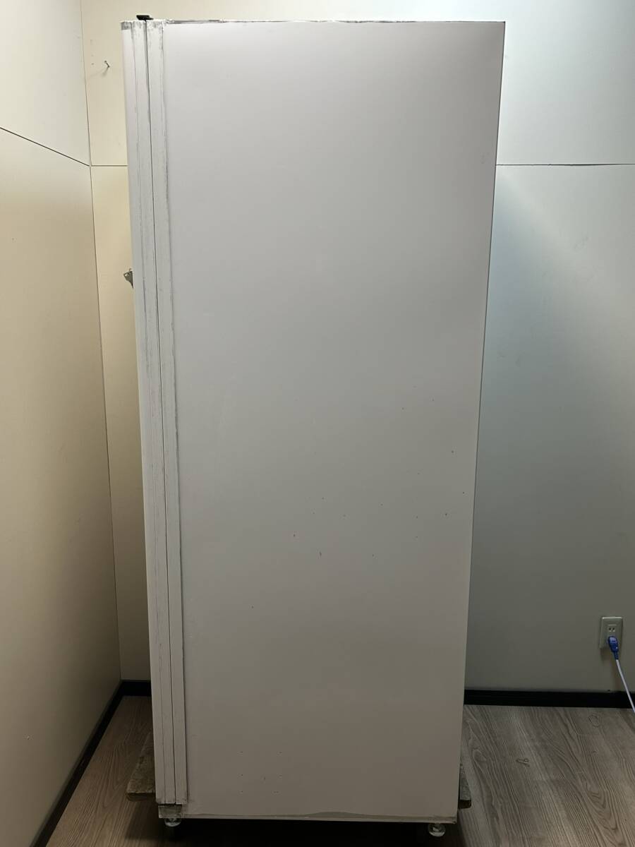 富士電機 屋内外用 自動販売機 FRM10D5CZ2NM 100V仕様 小型汎用自動