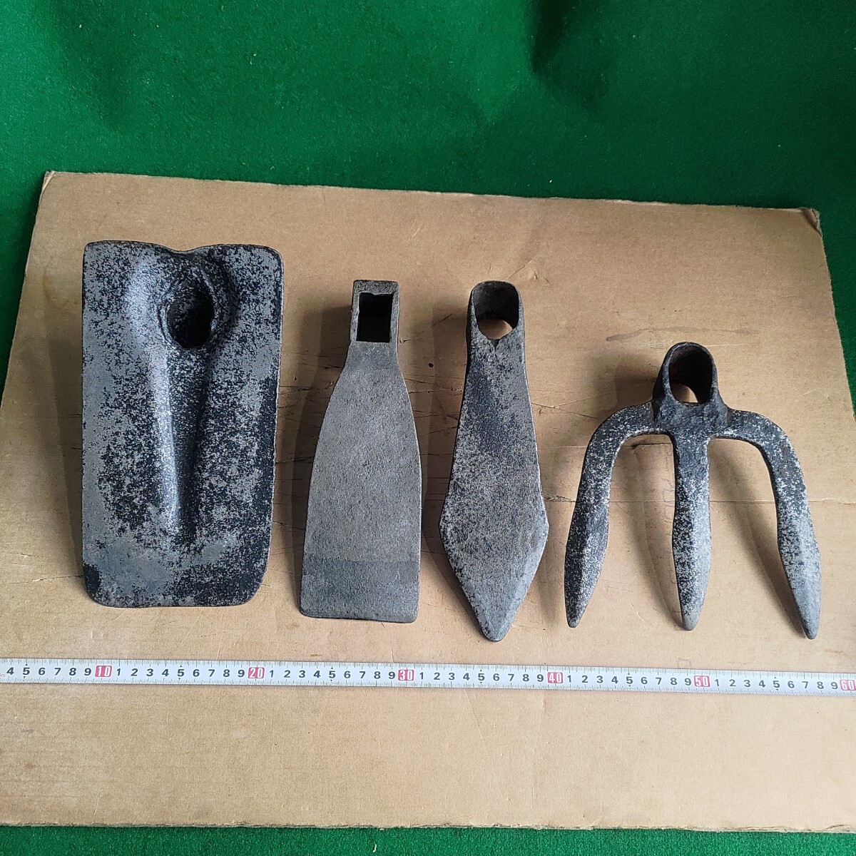 古農具　まとめ売り　古道具　ビンテージ　鍬　16点 鍬 まとめ4点 クワ 唐鍬 三叉鍬など 古民具 古道具 古い農具 柄無し
