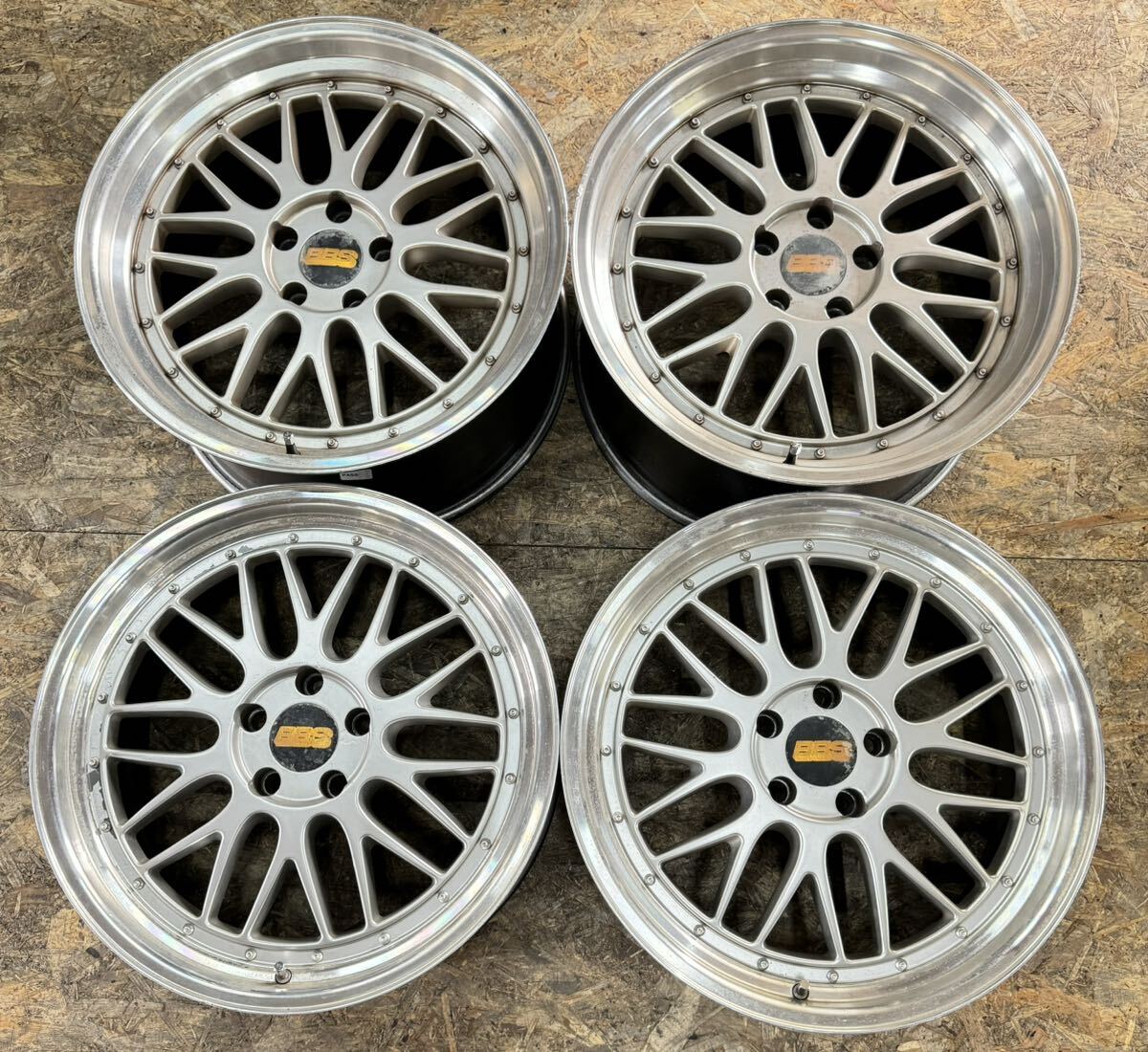 希少！】メーカー不明 メッシュホイール 19インチ 8.5J＋35 9.5J＋38 