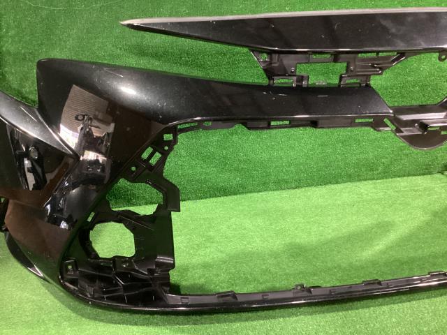 カローラツーリング 3BA-NRE210W Fバンパーフェース S 209 ~R4/10 黒パール 52119-12G70 52119-1A920-C0 カローラツーリング Fバンパーフェース 3BA-NRE210W 52119-12G70 橙 左FドアASSY