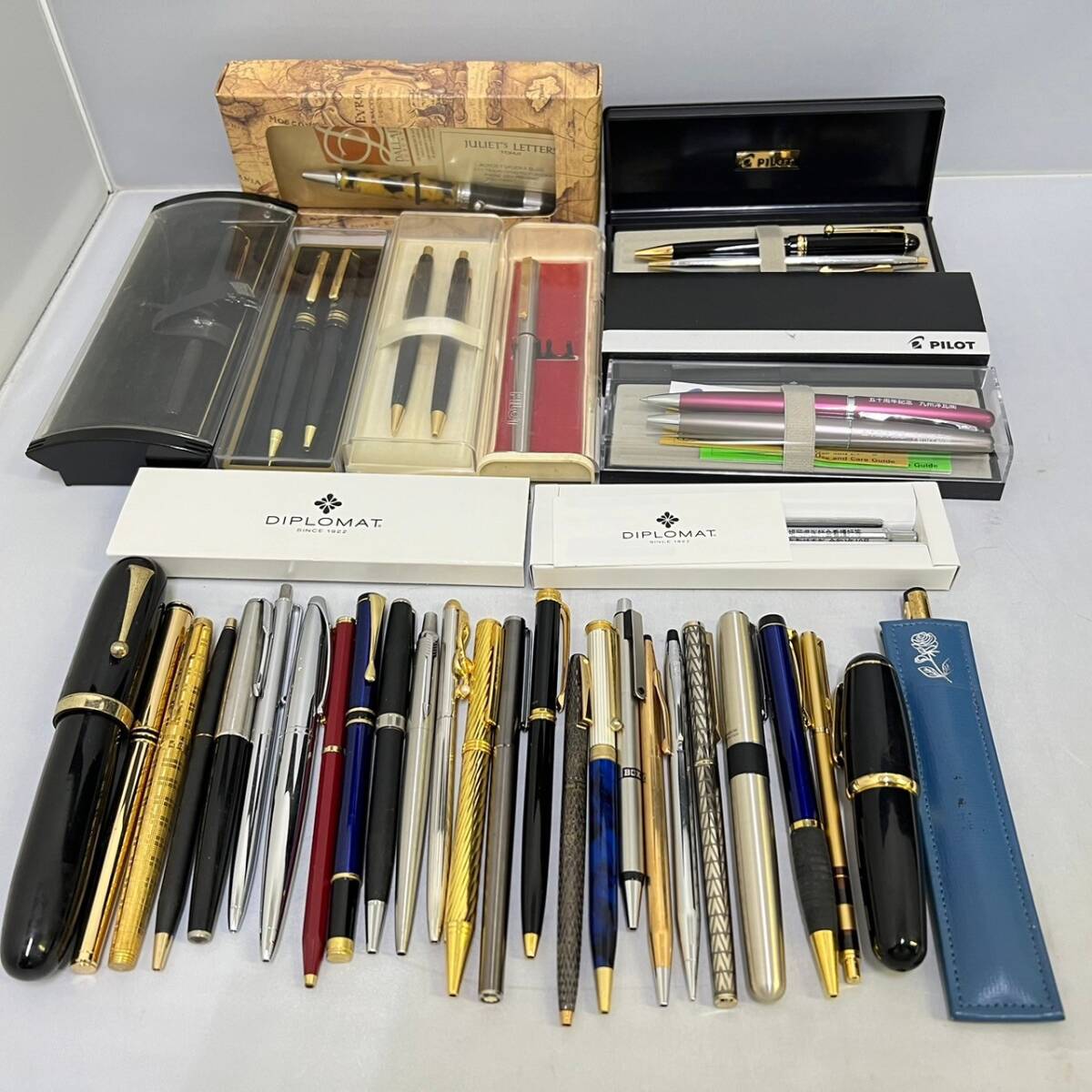 BIg032R 60 万年筆 等 まとめ PARKER 14K POINT/PILOT/CROSS/MONTBLANC