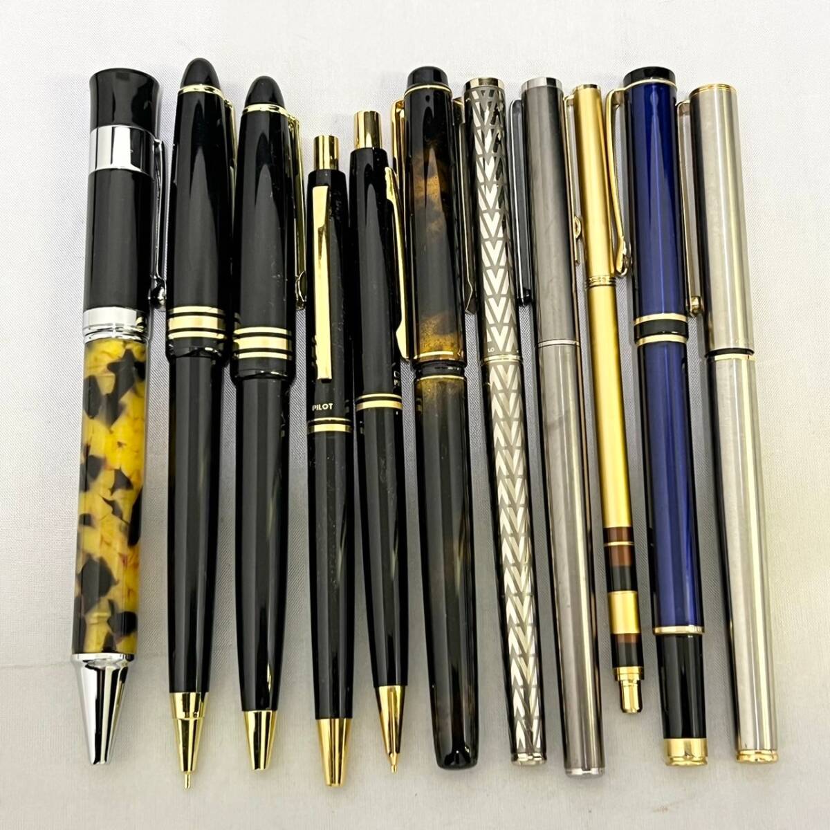 BIg032R 60 万年筆 等 まとめ PARKER 14K POINT/PILOT/CROSS/MONTBLANC