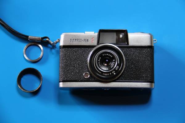 OLYMPUS Pen S　オリンパスペンＳ　f2,8cm 中古良品_1