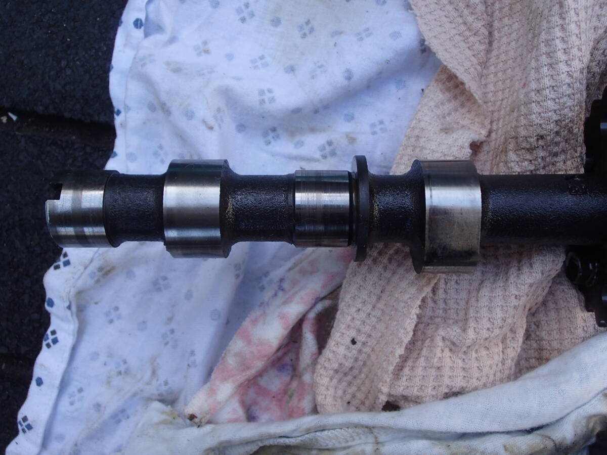 スズキＧＳＸ４００Ｘインパルス　GK71E　東京タワー　　カムシャフト_2