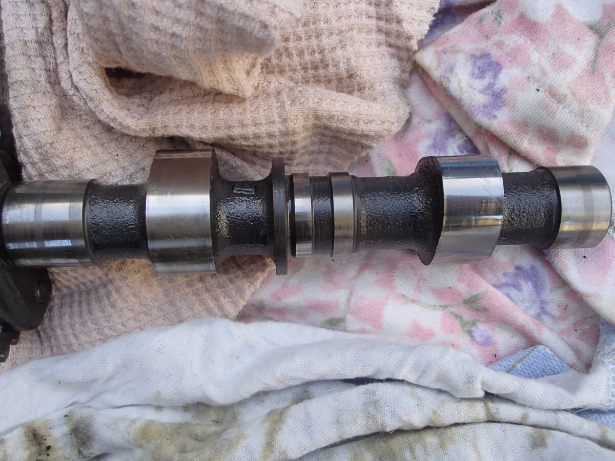 スズキＧＳＸ４００Ｘインパルス　GK71E　東京タワー　　カムシャフト_3