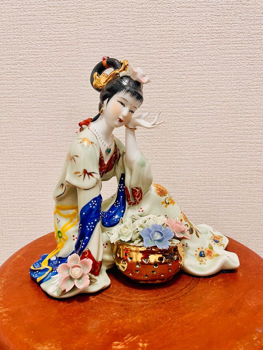 自宅保管品】中国陶器/芸者/高さ約20cm/人形 女性像/インテリア/美品