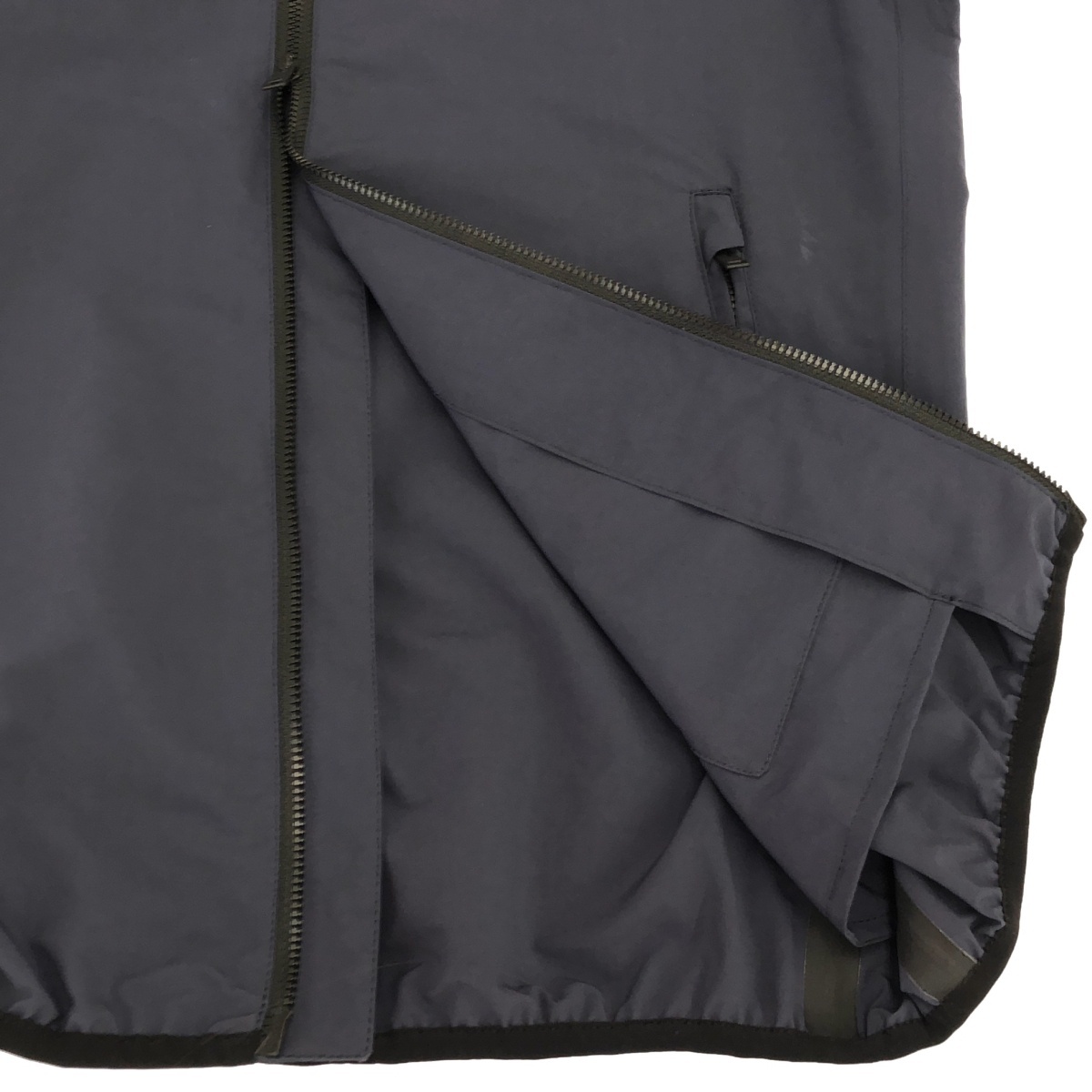 HERNO ヘルノ マウンテンパーカー GI0154U-19339-9201 ネイビー 42 