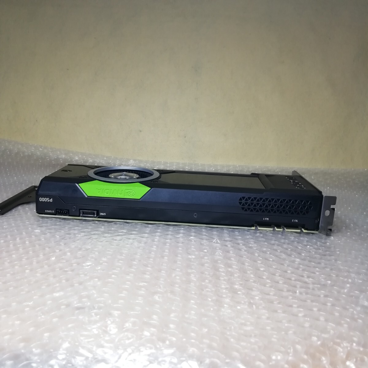 NVIDIA QUADRO P5000 グラフィックボード 画像出力動作確認済 【中古