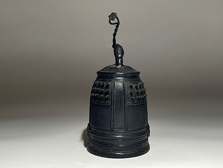 瑞】銅製 小型半鐘 仏具 梵鐘 釣り鐘 鳴物 金属工芸 仏教美術 重さ