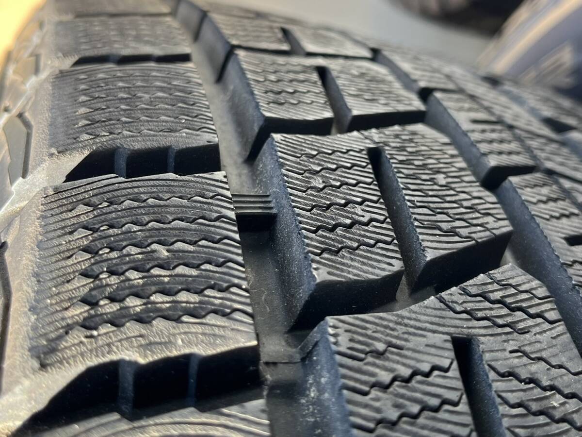 美品!バリ山 ランクル200系 DUNLOP WINTER MAXX SJ8 285/60R18 KEELER 美品!バリ山 ランクル200系 DUNLOP WINTER MAXX SJ8 285/60R18 KEELER