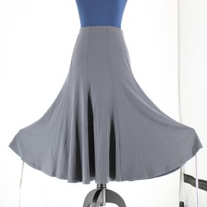 『送料無料』【美品 フラメンコ衣装】グレー ファルダ スカート 無地 レッスン 練習着 伸