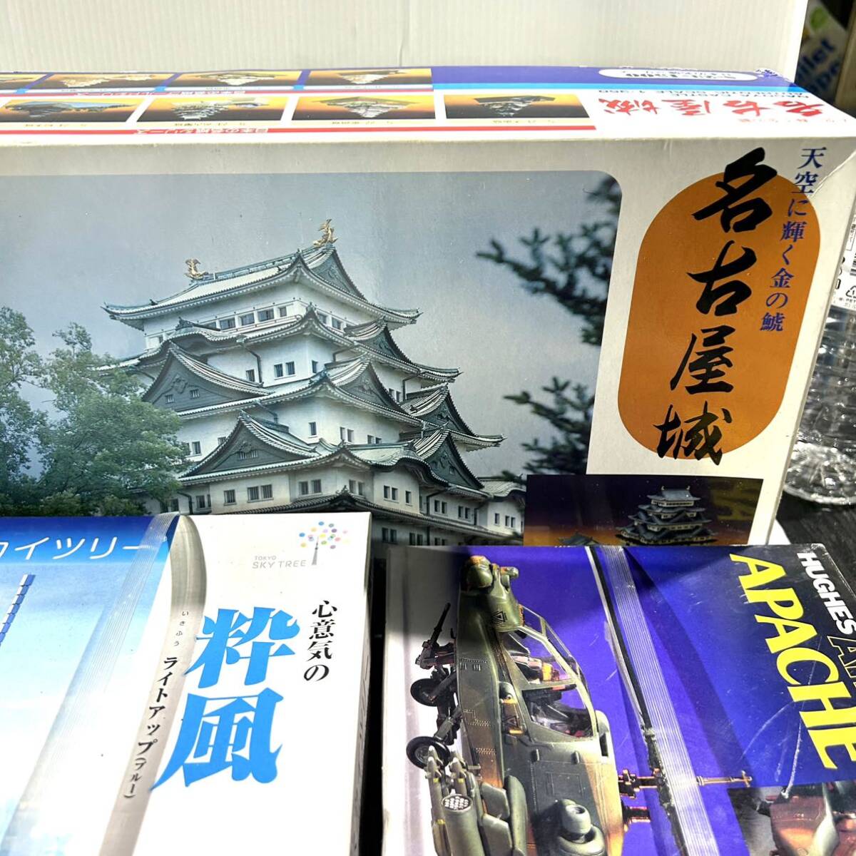【未開封】プラモデル 未組立 AH-64 / スカイツリー / 名古屋城 まとめ (B5762)_3