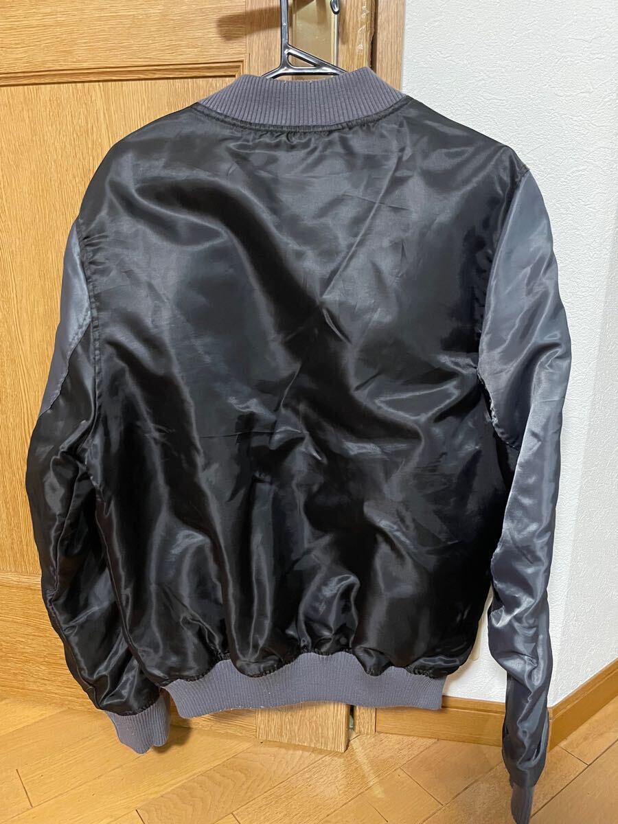 akademiks(アカデミクス)袖カラー切り替え 中綿入りMA-1ジャケット 