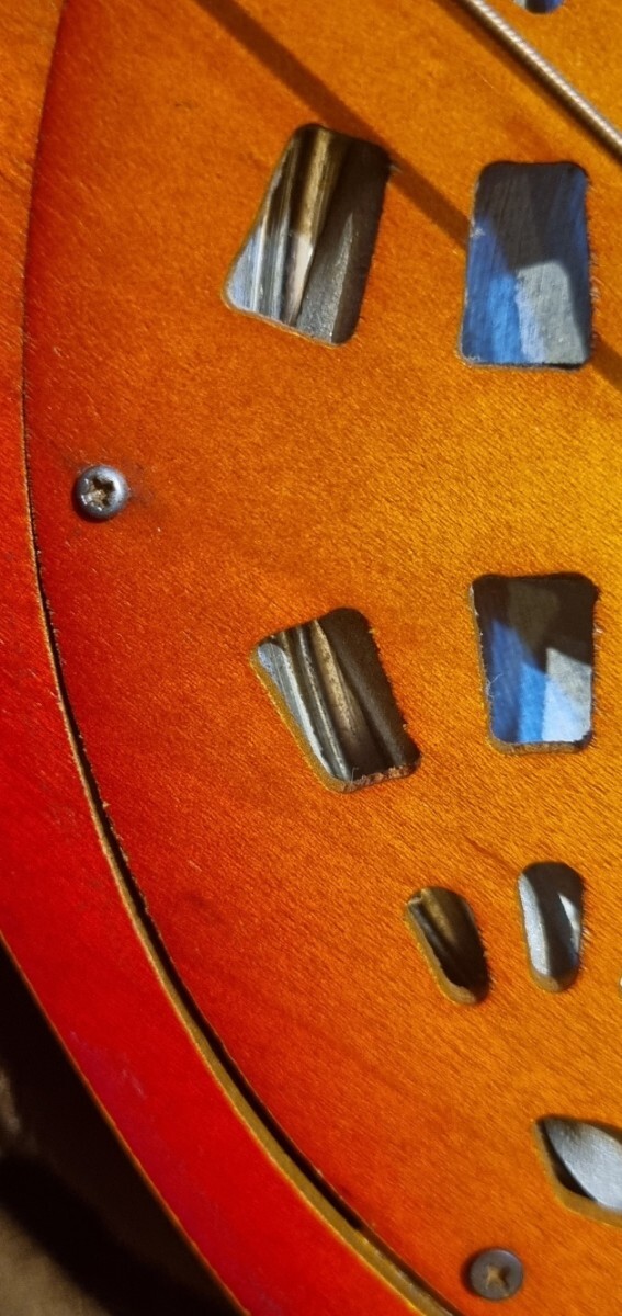 HistoryのトラベルリゾネーターギターD-PACKER スライド本領発揮 持ち運び手軽 弦楽器_6