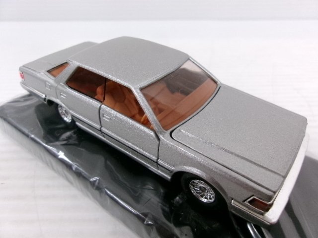 日産プリンス特注 トミカダンディ 1/43 グロリア シルバー V6ターボ