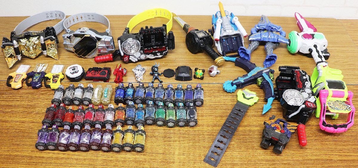 M◇ジャンク品◇仮面ライダー等 まとめてセット 重さ約6kg 変身ベルト