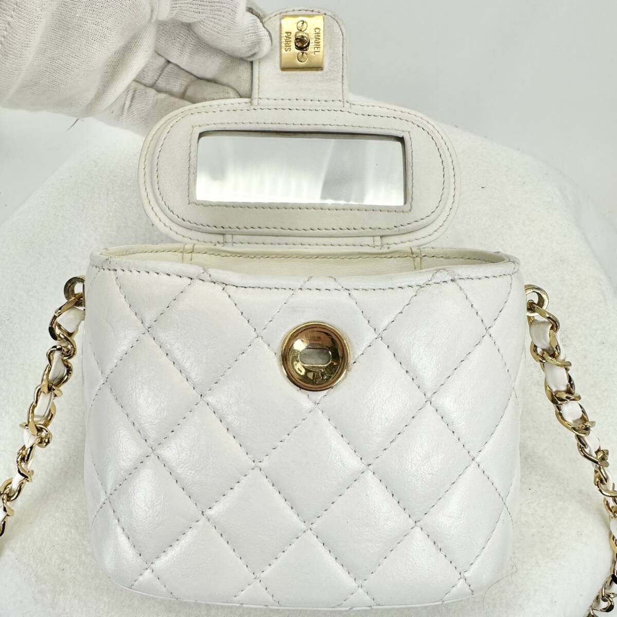 鑑定済　シール　カード　シャネル マトラッセ バニティバック　美品 シール有 CHANEL シャネル マトラッセ ターンロック チェーンバッグ