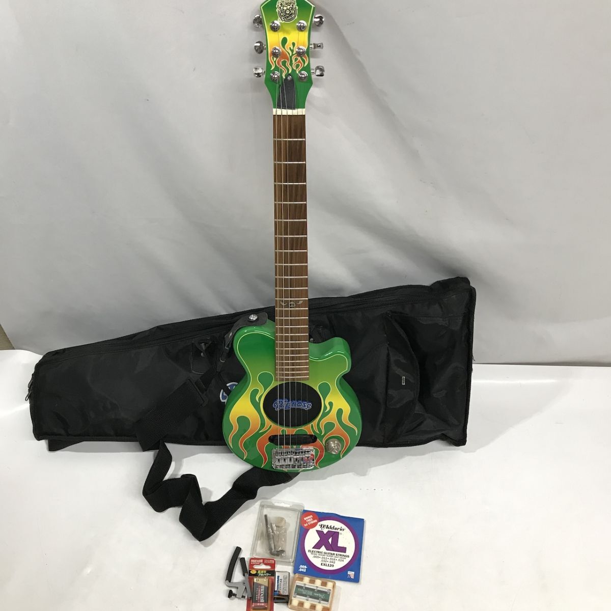 楽器・機材 Pignose ベース メタリックブルー ケース付