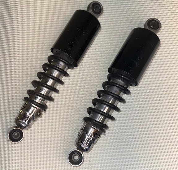 カワサキ W650 純正リアサスペンション W400 W800 W800 純正 リア