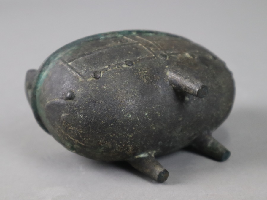 唐物 青銅器 耳付 三足 香炉 春秋時代 鼎 細密細工 古美術品[c1540] 唐