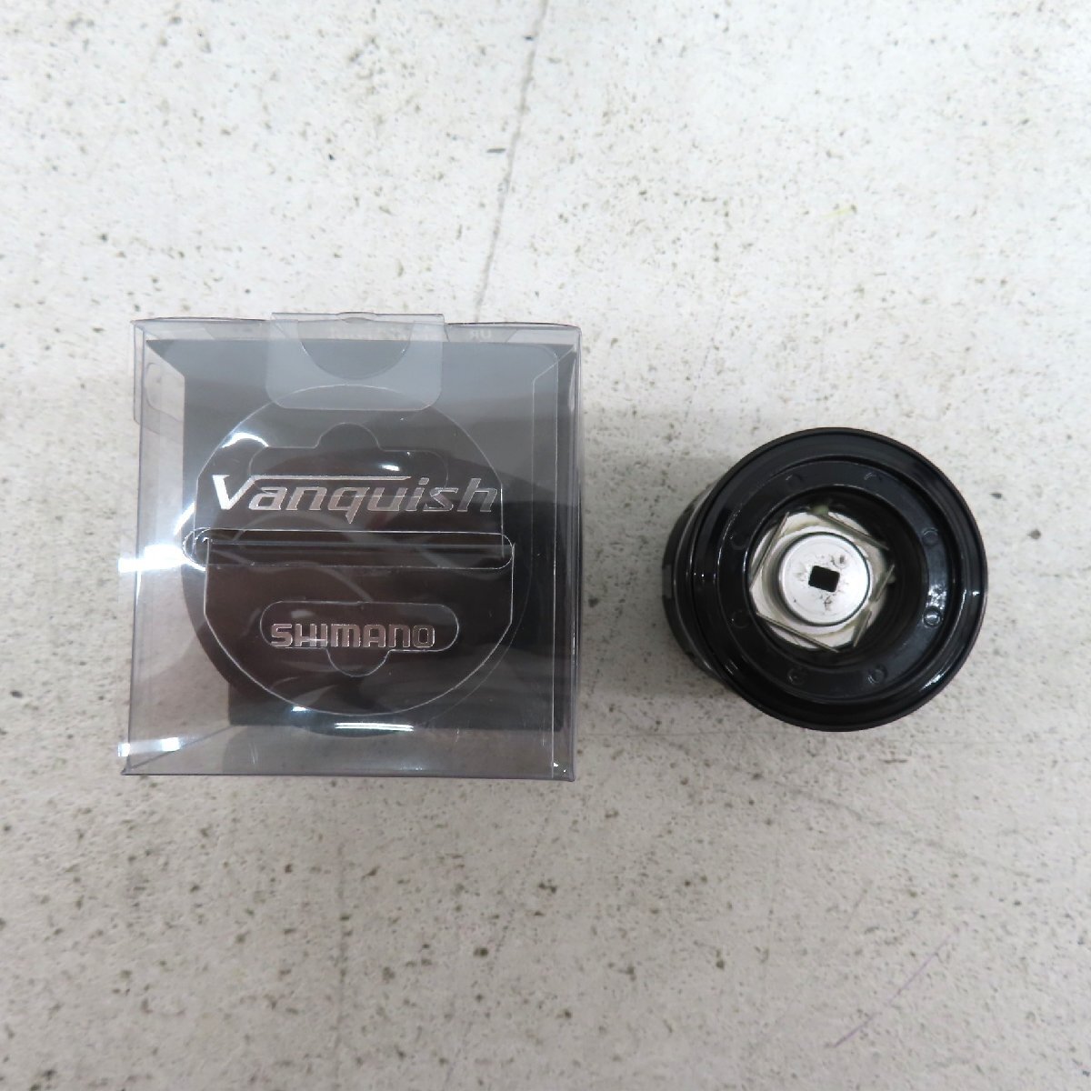 中古品○シマノ 19ヴァンキッシュ C2500SHG スプール○6686K