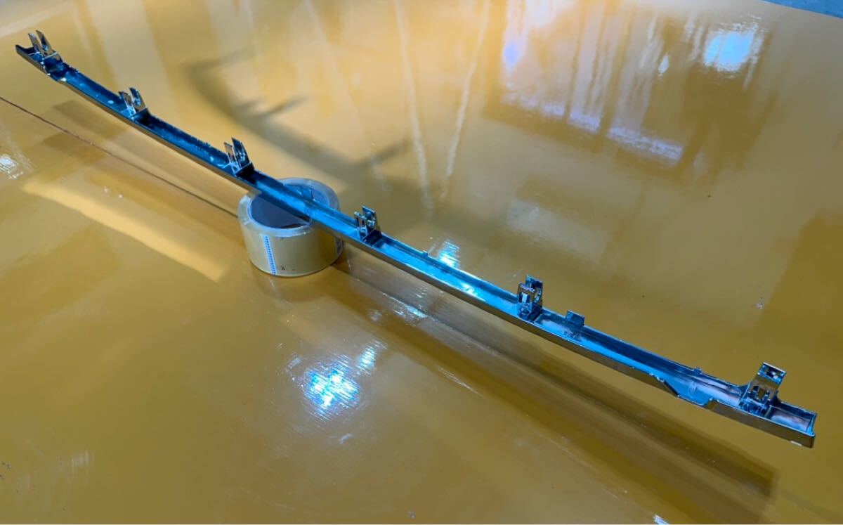 【新車はずし 超美品!】ダイハツ ムーヴコンテ カスタム フロント メッキガーニッシュ L575S L585S_2