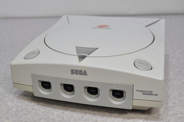 中古□ドリームキャスト本体 HKT-3000 コントローラー×1個 SEGA