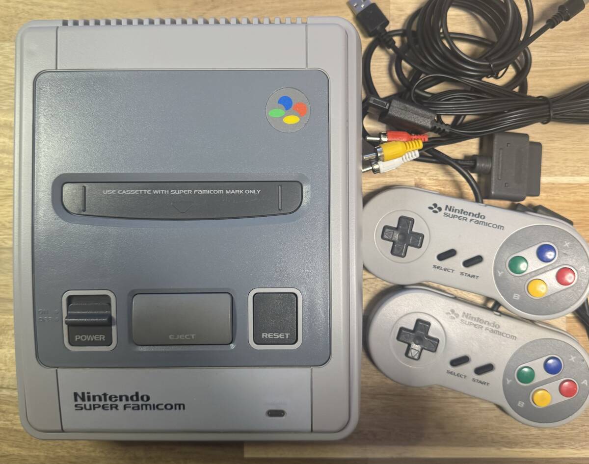 スーパーファミコン初期型セット USB電源化 純正コントローラー2個・AV