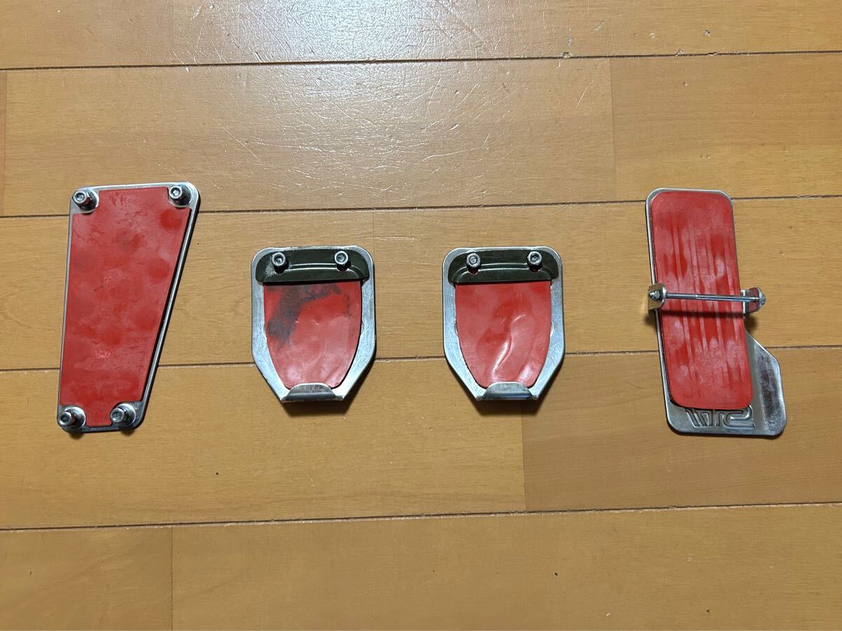 【希少】【廃盤】STIペダルパッドセット MT用 当時物 スバル インプレッサ レガシィ フォレスター等 GC GF GD GG BE BH スバル STI ペダルカバー ペダルパッドセット（AT&frasl;CVT車用）SUBARU gp3 GRB