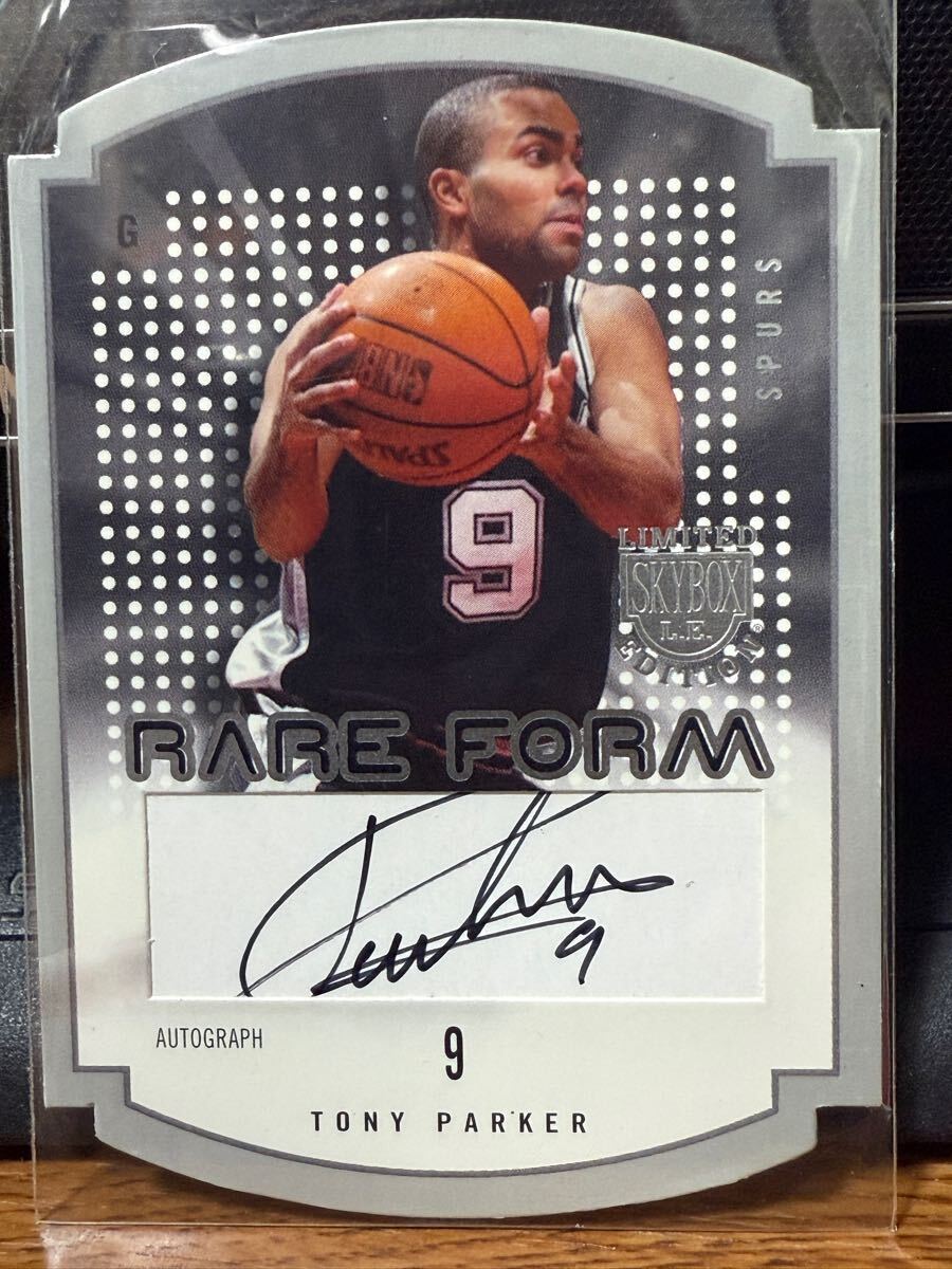 FLEER 03-04 SKYBOX LE TONY PARKER 直筆サインカード 108/250 トニー