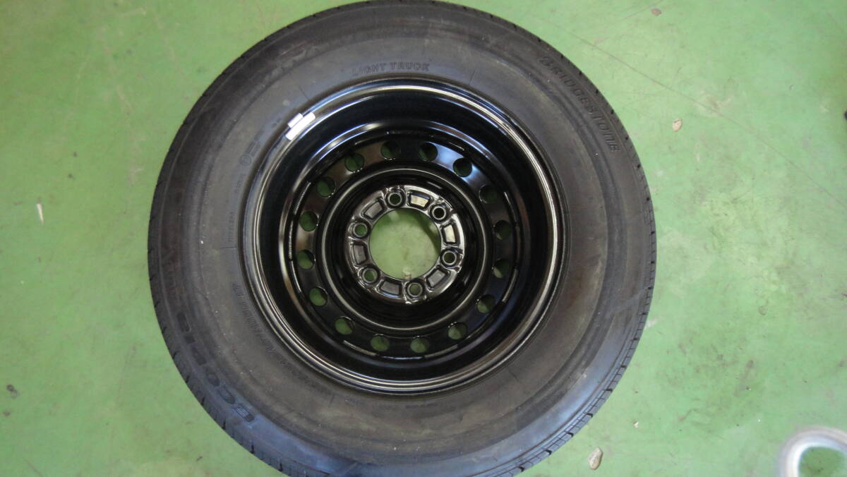 ハイエース２００系☆スペアータイヤ☆純正ホイール☆195/80R15 107/105N LT☆未使用♪_8