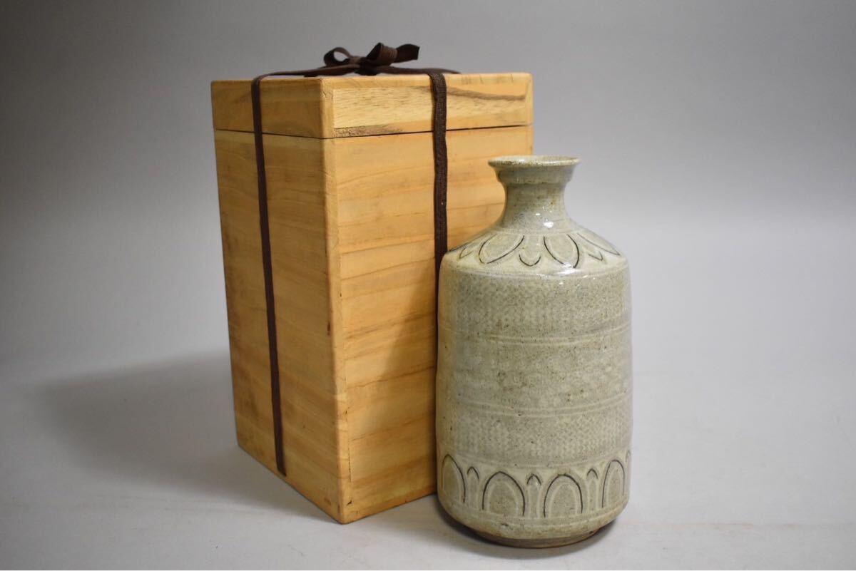 工芸品 中国古玩 青磁 鳳凰文 肉池 時代物 骨董品 古美術品 唐物