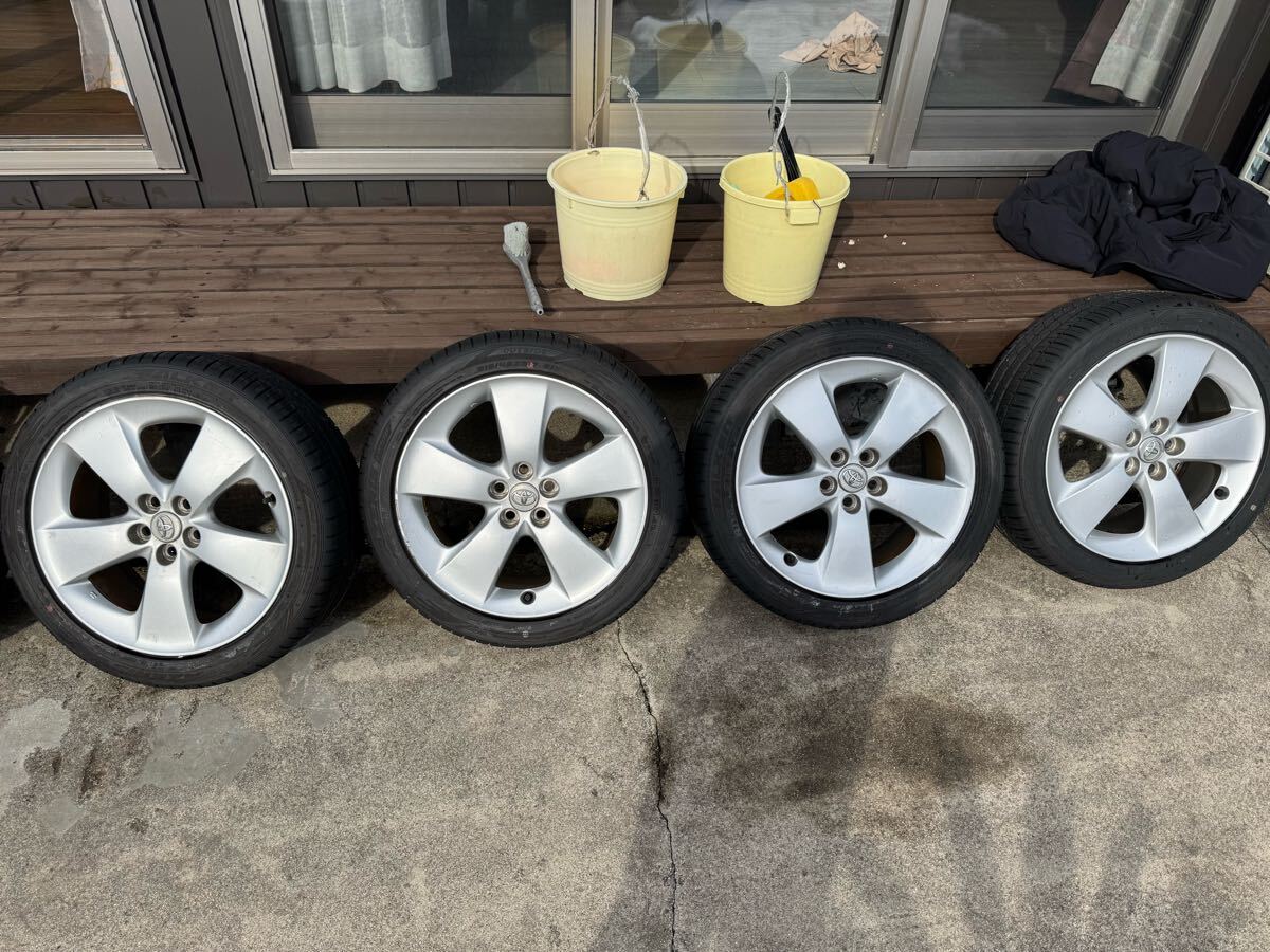 ZVW30 トヨタ純正　17インチ　 PCD100 7j 50 タイヤ　215/45r17 2023年_1