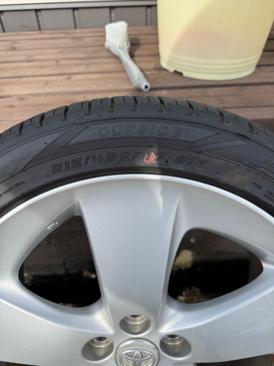 ZVW30 トヨタ純正　17インチ　 PCD100 7j 50 タイヤ　215/45r17 2023年_6