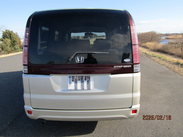 １５年ステップワゴン　車検の長い良好中古車です。つくば市から　追加の説明と画像が７枚あります。３月２日終了の格安売り切り中☆彡_6