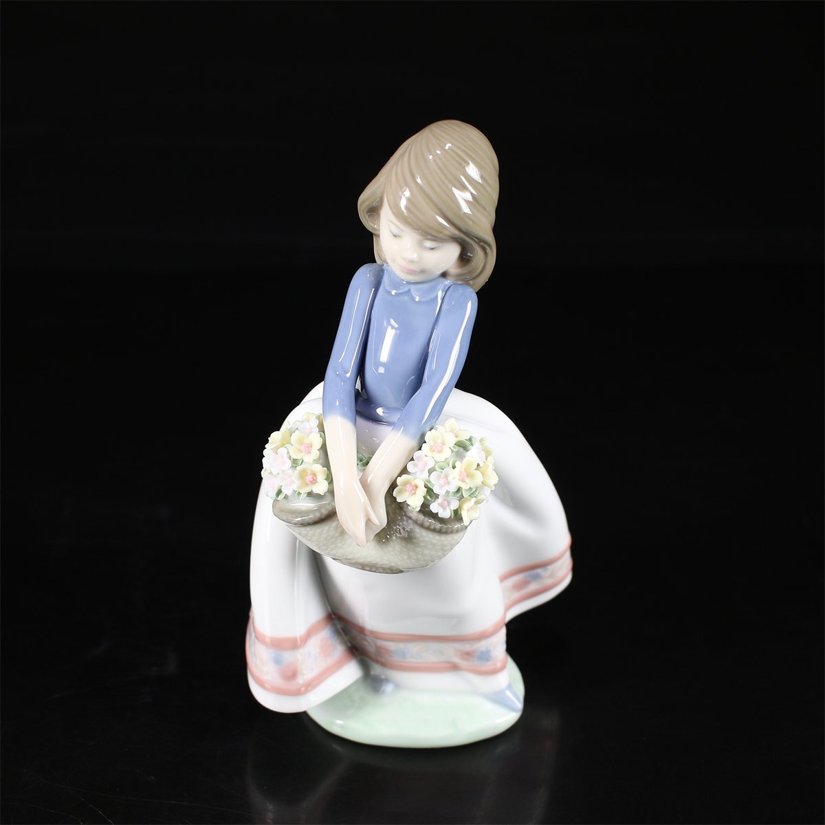 【吉】CK033 LLADRO 【リヤドロ】 フィギュリン 磁器人形 花籠美少女 置物 高17.5㎝／共箱付 美品！_6