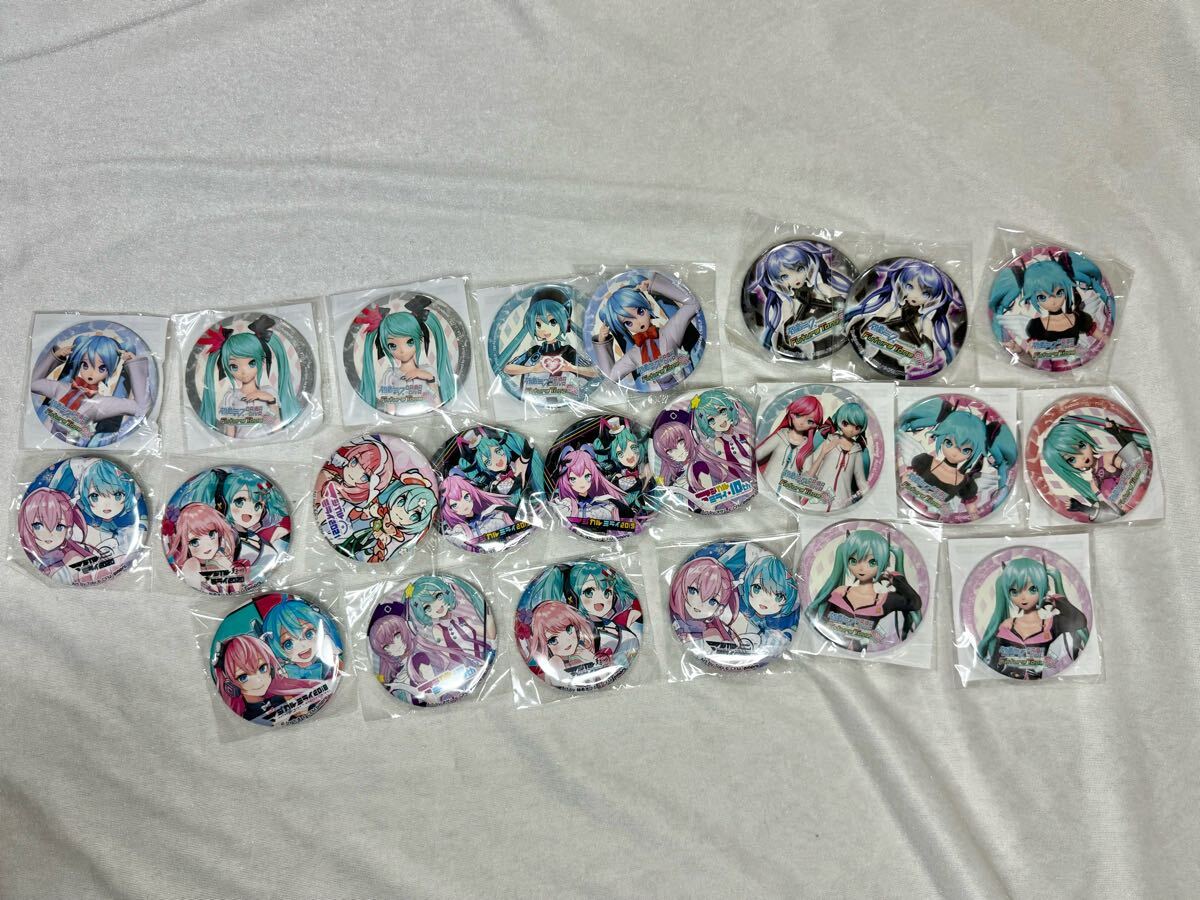 初音ミク 巡音ルカ 缶バッジ まとめ売り マジカルミライ DAIBA de DIVA