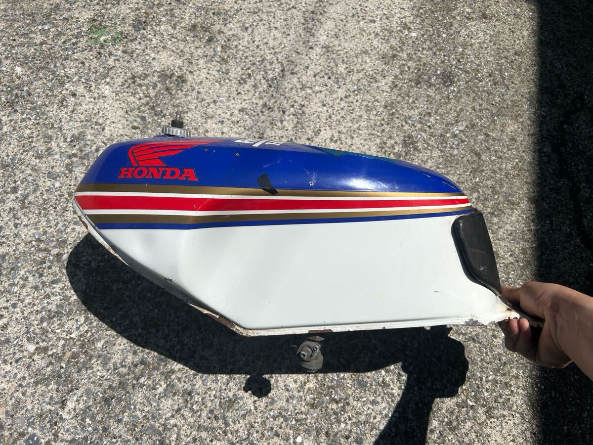 ホンダ　nsr50 nsr80 純正　タンク　フューエルタンク ロスマンズ_1