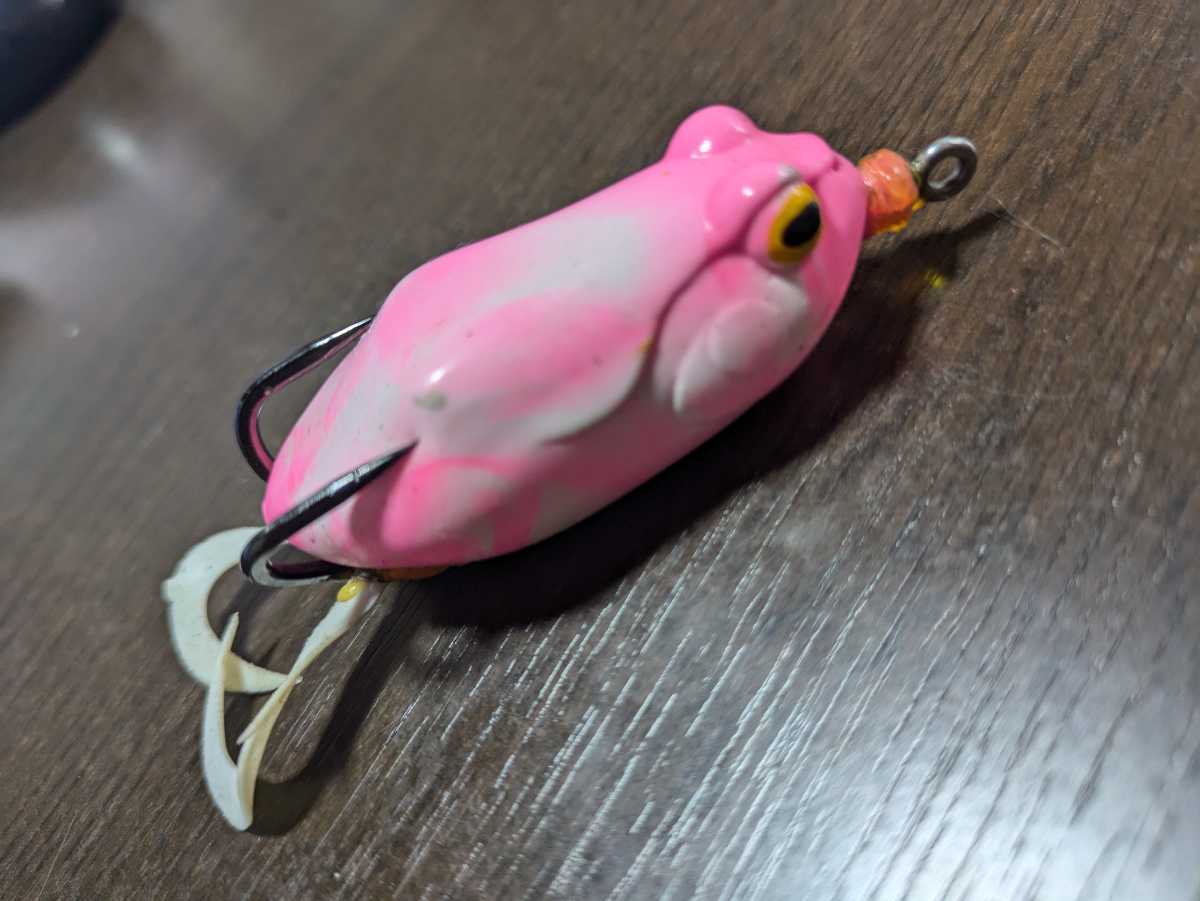 値下げ ウィップラッシュファクトリー　ライギョフロッグ　旧パケ　ピンク ウィップラッシュファクトリー A.M.G.R （フロッグ、雷魚、アブ