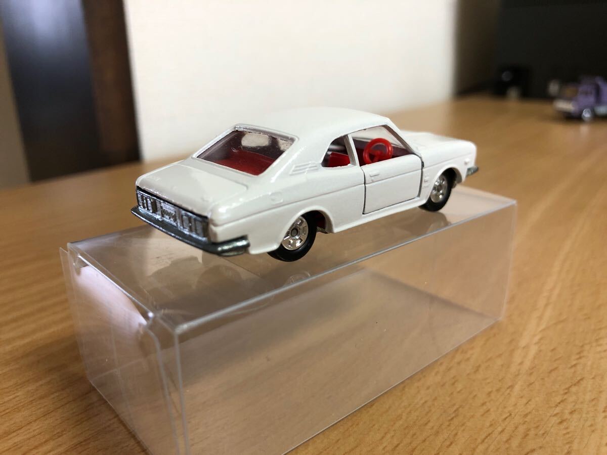 トミカ 黒箱 ホンダ1300クーペ9 日本製 1Dホイール(乗用車)｜売買され