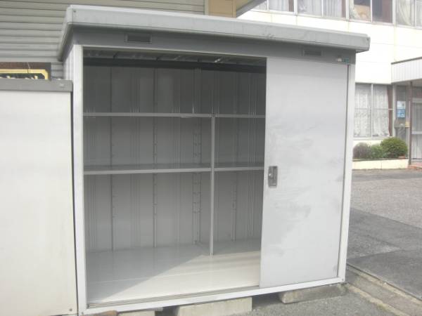 イナバ物置 2 3mクラス大型 倉庫 物置 勉強部屋 イナバ 売買されたオークション情報 Yahooの商品情報をアーカイブ公開 オークファン Aucfan Com