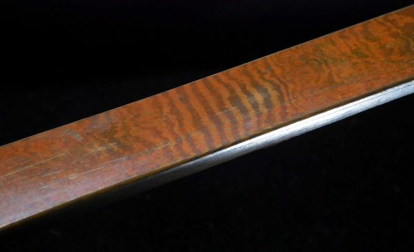 所載品同手 杢目金小柄 羅城門の鬼伝説図 平安武士渡辺綱 茨木童子 桐箱入り 木目金 江戸時代金工 グリ彫り 太刀 拵 鐔 鍔_8