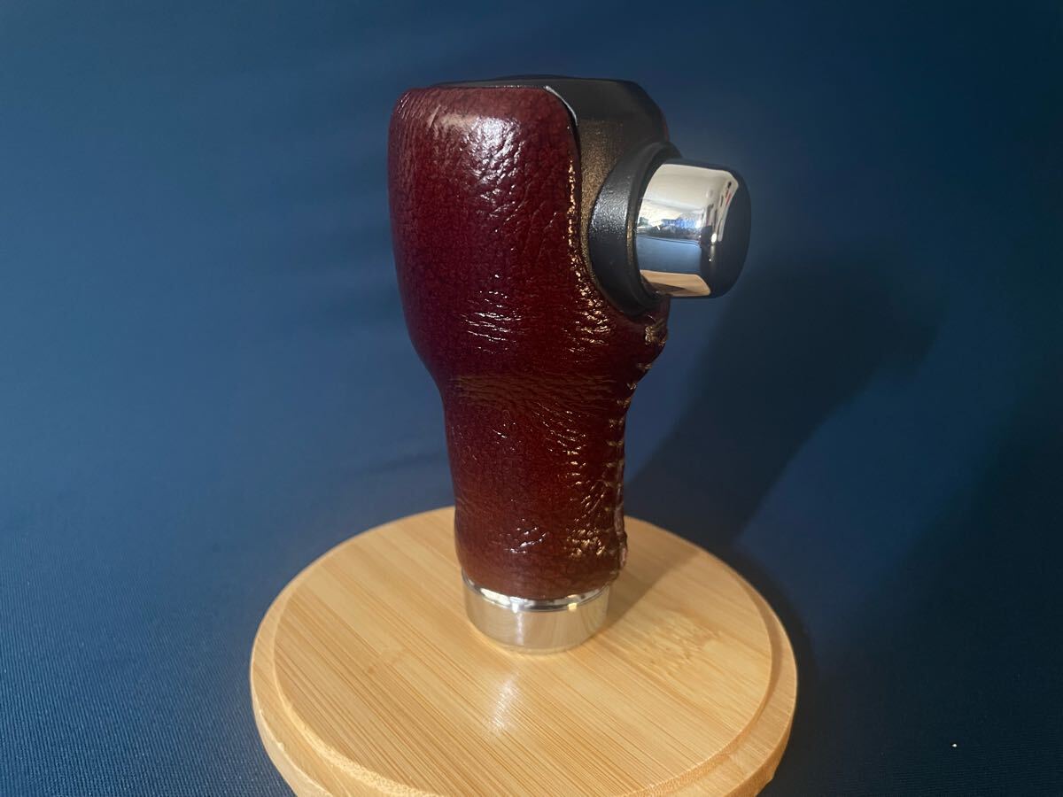 【本革】デリカD:5 純正シフトノブ本革貼り替え品（ブラウン）_2