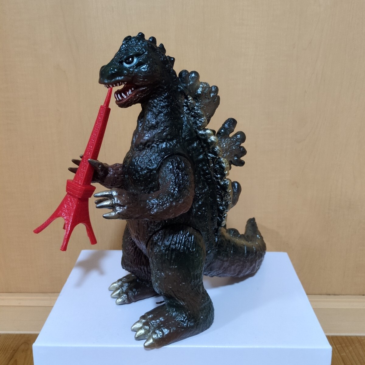開封品 ブルマァク ジャイアントゴジラ 茶色 深緑 東京タワー付 ソフビ